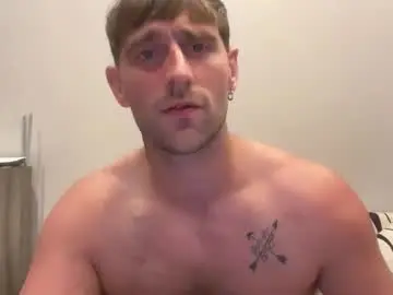 Chaturbate Live Sex Cam of lukegunn22