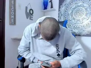 Chaturbate Sex Chat of adan_oriol