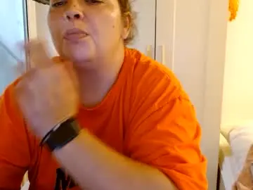 Chaturbate Adult Webcam of curvymomylore