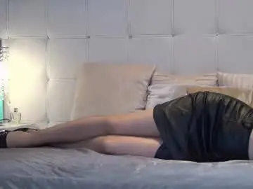 Chaturbate Live Sex Cam of valeriecoy