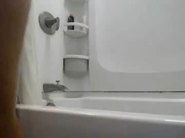 Chaturbate Watch Live Sex Cams of 18italiantwunk