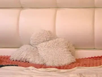 Chaturbate Free Live Porn of tiny_little_tease
