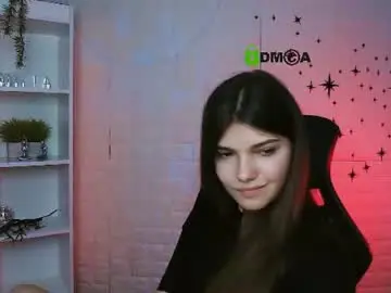 Chaturbate Live Sex of kiara_belle