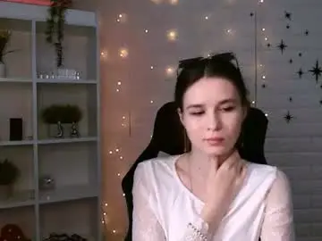 Chaturbate Best live sex cam show of kiara_belle