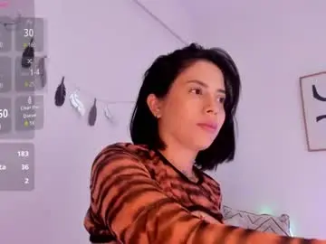 Chaturbate Watch Live Sex Cams of kylie_benavieth