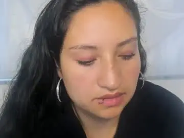 Chaturbate Sex Cam of elle_harper_