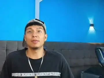 Chaturbate Live Sex Cam of heros_37_