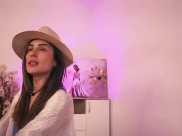 Chaturbate Live Sex Cam of misslullu