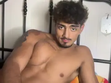 Chaturbate Free Porn Cam of avamo2