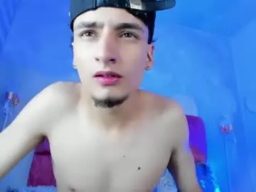 Chaturbate Live Porn of enzo_marblisky