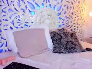 Chaturbate Best live sex cam show of miia_velvet_