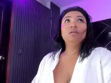 Chaturbate Free Live Porn of nina_hazee_