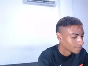 Chaturbate Adult Webcam of derek_stone69