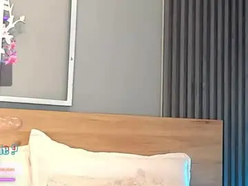 Chaturbate Adult Video Chat of eliseplayboobs