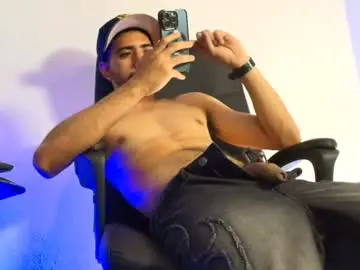 Chaturbate Free Porn Cam of kratoswolf