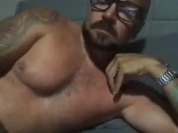 Chaturbate Nude Webcam of pleasesitonmycock