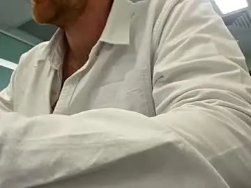 Chaturbate Watch Live Sex Cams of aussie_dadbod6969