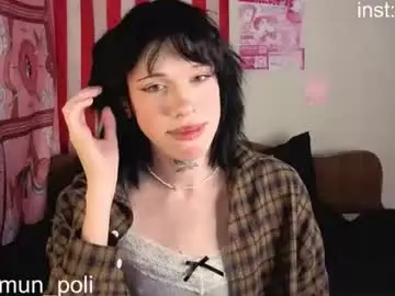 Chaturbate Free Porn Cam of mun_poli