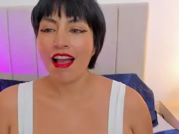 Chaturbate Live Sex Cam of natty_bush