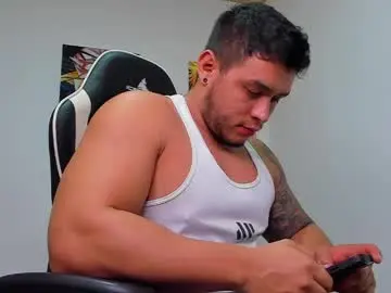 Chaturbate Nude Webcam of marco_diaz1