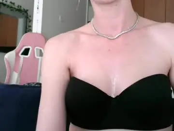Chaturbate Free Porn Cam of allyoursss1212