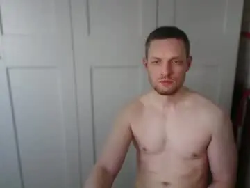 Chaturbate Free Porn Cam of happyvelvetpaw