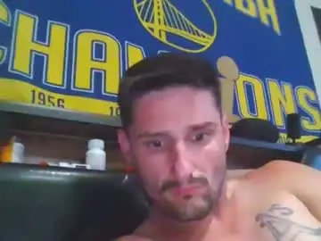Chaturbate Private Sex Chat of pleasen_these_hoes