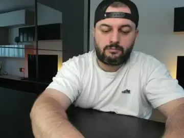 Chaturbate Live Sex Cam of dravenpeak