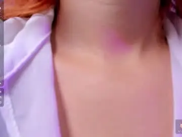 Chaturbate Live Sex Cam of honey_bitee