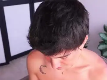 Chaturbate Best live sex cam show of sweettaaron