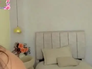 Chaturbate Adult Webcams of tutu_milf