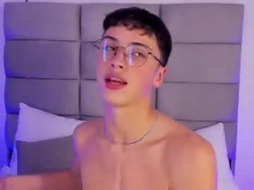 Chaturbate Live Sex Cam of joshclaarktt