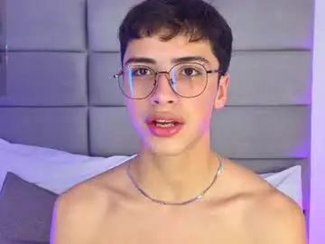 Chaturbate Live Sex Cam of joshclaarktt