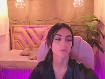 Chaturbate Live Sex of _coraliinee_