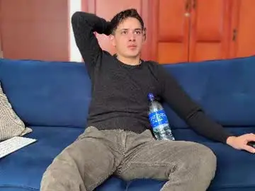 Chaturbate Watch Live Sex Cams of liam_enzho