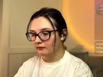 Chaturbate Adult Video Chat of shylittlemouth