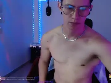 Chaturbate Live Sex Cam of brandon_starkk