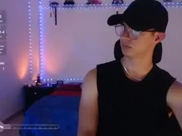 Chaturbate Watch Live Sex Cams of brandon_starkk