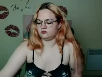 Chaturbate Best live sex cam show of redhotqueen1