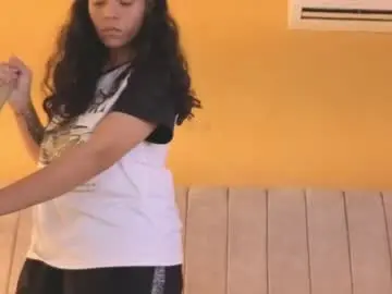 Chaturbate Watch Live Sex Cams of lexyfyre
