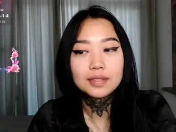 Chaturbate Nude Webcam of lillgothbaby