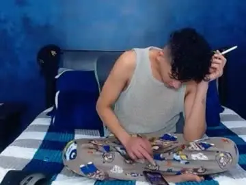 Chaturbate Watch Live Sex Cams of matthew_hawk19