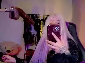Chaturbate Live Sex Cam of scarlet_gold