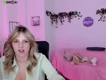 Chaturbate Free Porn Cam of kimi_sky