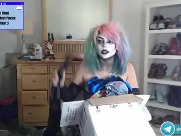 Chaturbate Watch Live Sex Cams of lunobbione