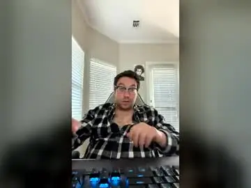 Chaturbate Nude Webcam of adrianjuarez12