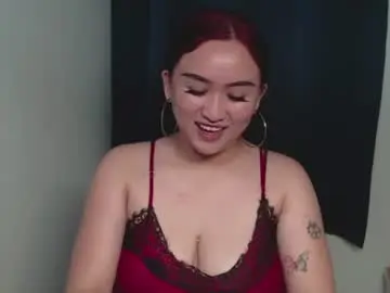Chaturbate Live Sex Cam of sw33tgirl_moaner