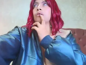 Chaturbate Watch Live Sex Cams of curvyjulieth