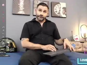 Chaturbate Live Porn of jonas_beard1