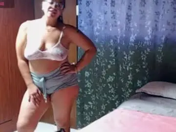 Chaturbate Live Porn of miia_big1boobs
